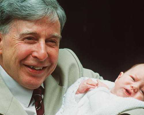 美国三代试管婴儿一般做几次能成功?附成功次数对照表~三代代孕公司